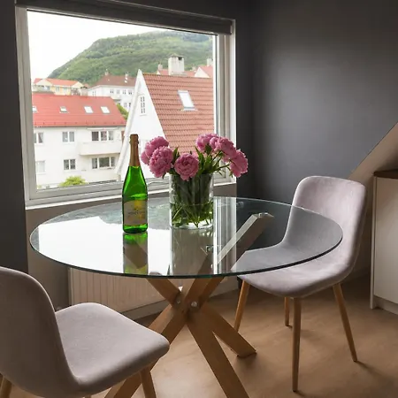 Ibsens 4 Apartment