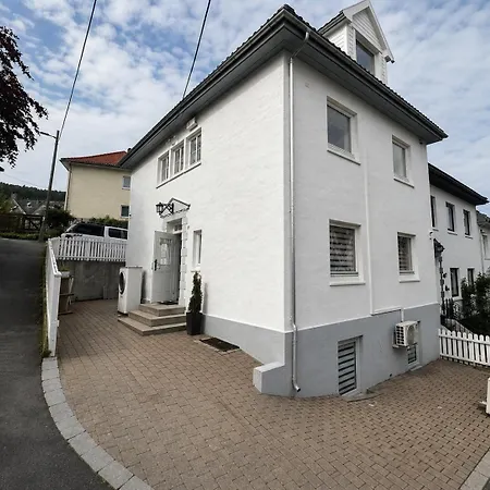 Ibsens 4 Apartment *